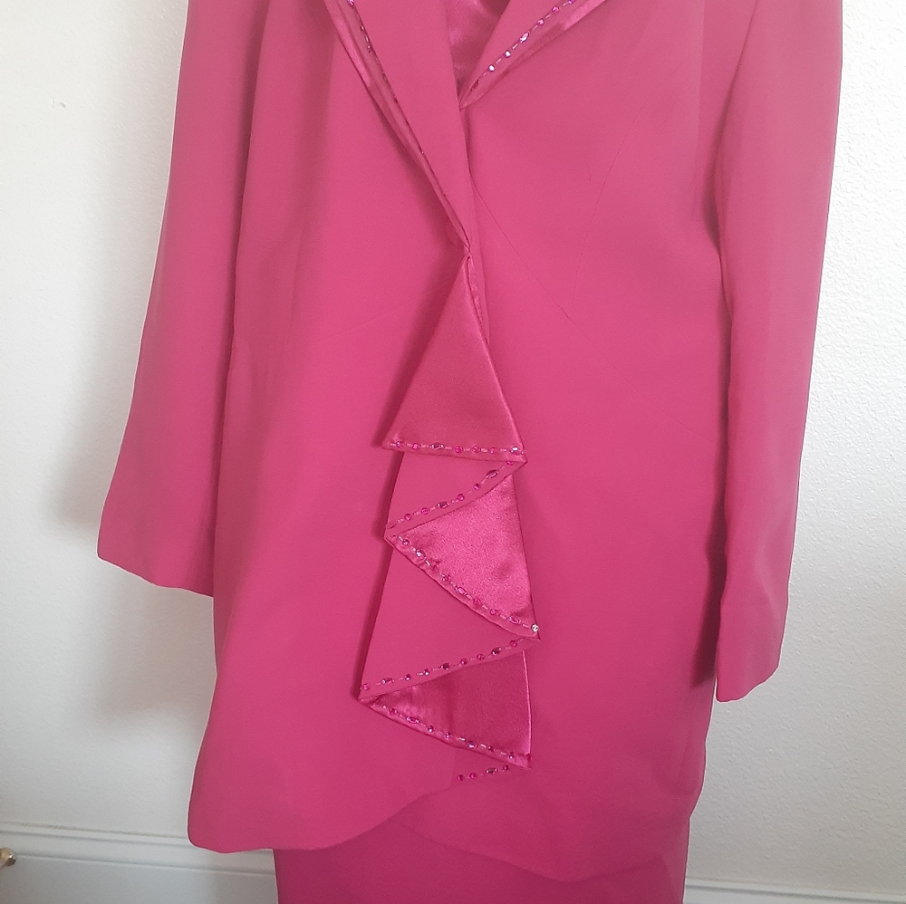 2 piece suite